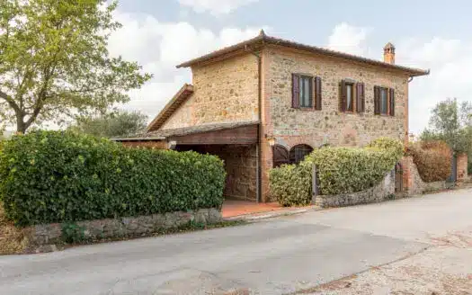 Casale alle porte della Val d’Orcia
