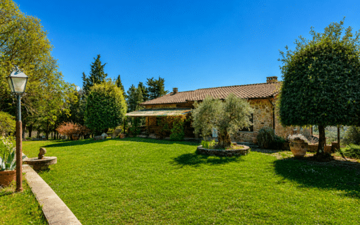 Casale tra Chianti e Val d’Orcia