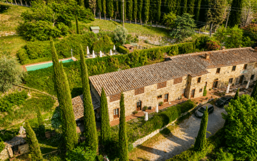 Casale con piscina nel Chianti Classico